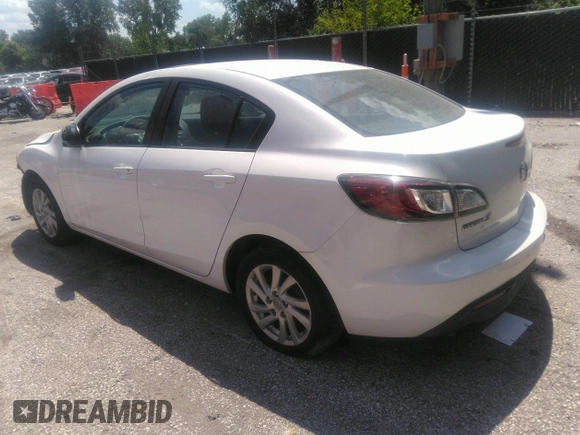 2011 Mazda Mazda3 i Sport with VIN JM1BL1UG1B1466580, listed as a IAAI auction lot 37063357 with 168,010 mi miles. Bid and sale history available at carsss.com. Image 3.