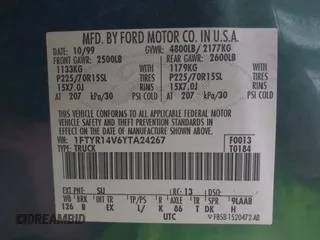 2000 Ford Ranger XL with VIN 1FTYR14V6YTA24267, listed as a IAAI auction lot 41964509 with 140,436 mi miles. Bid and sale history available at carsss.com. Image 9.