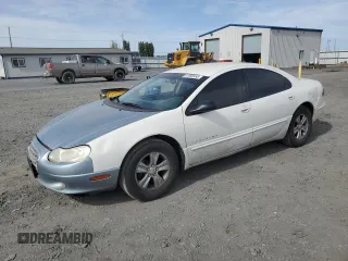 2000 Chrysler Concorde LXi with VIN 2C3HD36J3YH442100, listed as a Copart auction lot 61692495 with 225,463 mi miles and Salvage title. Bid and sale history available at DreamBid. Image 1.