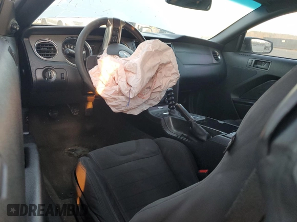2014 Ford Mustang V6 with VIN 1ZVBP8AM5E5240852, listed as a Copart auction lot 43550315 with 195,614 mi miles and Salvage Title. Bid and sale history available at DreamBid. Image 8.
