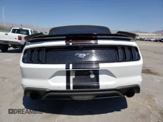 2021 Ford Mustang EcoBoost z VIN 1FATP8UH5M5122150, wystawiony jako Copart lot #52833425 z przebiegiem 75 530 mil mil oraz Szkoda całkowita • Salvage title. Historia ofert i sprzedaży dostępna na DreamBid. Obrazek 6.