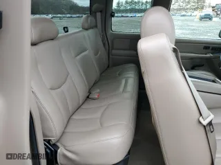 2004 Chevrolet Silverado 1500 Z71 with VIN 2GCEK19T141192879, listed as a Copart auction lot 52082695 with 0 mi miles and Salvage Title. Bid and sale history available at carsss.com. Image 10.