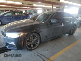 2018 BMW 5 Series M550i xDrive with VIN WBAJB9C54JB286559, listed as a Copart auction lot 89304175 with 71,509 mi miles and Salvage Title. Bid and sale history available at carsss.com. Image 1.