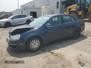 2008 Volkswagen Jetta S z VIN 3VWJZ71K48M014685, wystawiony jako Copart lot #59436145 z przebiegiem 126 444 mil mil oraz Czysty tytuł • Clean title. Historia ofert i sprzedaży dostępna na DreamBid. Obrazek 1.