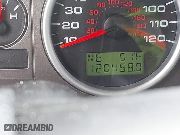 2005 Ford F-150 XLT with VIN 1FTPX14525FA14833, listed as a IAAI auction lot 41710410 with 120,458 mi miles. Bid and sale history available at carsss.com. Image 16.