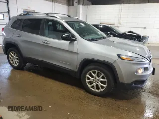 2015 Jeep Cherokee North with VIN 1C4PJMCS2FW634318, listed as a Copart auction lot 53539995 with 188,298 mi miles and Salvage Title. Bid and sale history available at carsss.com. Image 4.