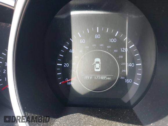 2015 Kia Optima LX z VIN 5XXGM4A72FG407864, wystawiony jako IAAI lot #42295392 z przebiegiem 177 485 mil mil oraz . Historia ofert i sprzedaży dostępna na DreamBid. Obrazek 7.