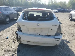 2008 Hyundai Accent SE z VIN KMHCN36C48U056976, wystawiony jako Copart lot #54720645 z przebiegiem 203 148 mil mil oraz Szkoda całkowita • Salvage title. Historia ofert i sprzedaży dostępna na DreamBid. Obrazek 6.