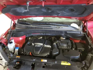 2016 Hyundai Santa Fe z VIN 5XYZU3LB7GG373891, wystawiony jako Copart lot #81058604 z przebiegiem 104 871 mil mil oraz Szkoda całkowita • Salvage title. Historia ofert i sprzedaży dostępna na DreamBid. Obrazek 12.
