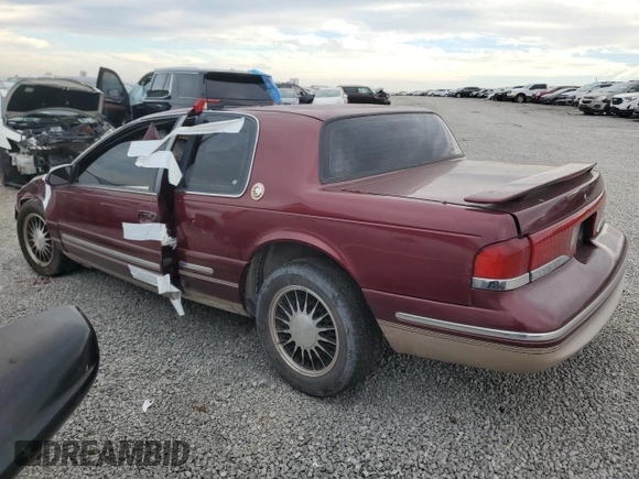 1997 Mercury Cougar z VIN 1MELM62W6VH615553, wystawiony jako Copart lot #81075294 z przebiegiem 149 215 mil mil oraz Szkody całkowita. Historia ofert i sprzedaży dostępna na DreamBid. Obrazek 2.