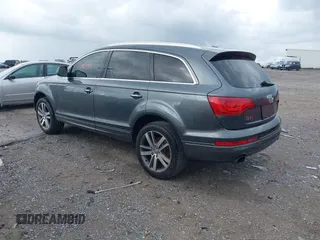 2013 Audi Q7 Premium Plus z VIN WA1LGAFE7DD015248, wystawiony jako IAAI lot #42486389 z przebiegiem 140 083 mil mil oraz . Historia ofert i sprzedaży dostępna na DreamBid. Obrazek 3.