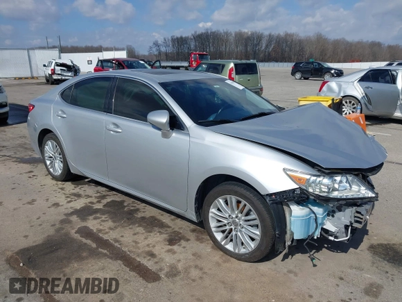 2014 Lexus ES 350 with VIN JTHBK1GG8E2144000, listed as a IAAI auction lot 41642879 with 154,073 mi miles. Bid and sale history available at carsss.com. Image 1.