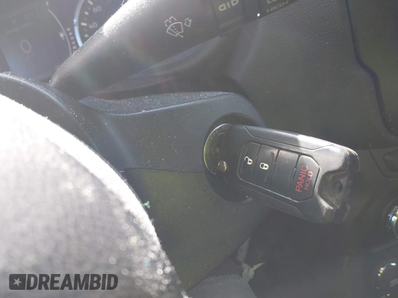 2015 Jeep Renegade Latitude with VIN ZACCJBBT3FPB39944, listed as a IAAI auction lot 41626054 with 115,802 mi miles and . Bid and sale history available at DreamBid. Image 11.
