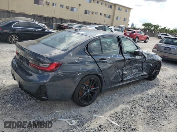 2024 BMW 3 Series M340i with VIN 3MW49FS08R8E86211, listed as a Copart auction lot 71483224 with 860 mi miles and Salvage Title. Bid and sale history available at carsss.com. Image 3.