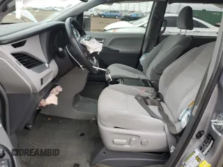 2015 Toyota Sienna LE AAS with VIN 5TDKK3DC3FS594310, listed as a Copart auction lot 51173375 with 152,097 mi miles and Salvage title. Bid and sale history available at DreamBid. Image 7.