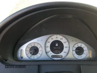 2009 Mercedes-Benz CLK 350 with VIN WDBTK56F09F263615, listed as a Copart auction lot 75877104 with 162,245 mi miles and Salvage Title. Bid and sale history available at DreamBid. Image 9.