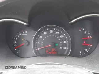 2014 Kia Sorento LX z VIN 5XYKT4A69EG510648, wystawiony jako IAAI lot #42361155 z przebiegiem 254 560 mil mil oraz . Historia ofert i sprzedaży dostępna na DreamBid. Obrazek 7.