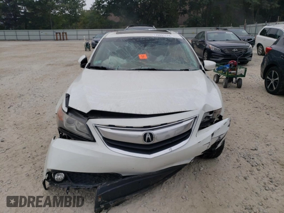2015 Acura ILX Premium z VIN 19VDE1F5XFE008384, wystawiony jako Copart lot #70031774 z przebiegiem Nie podano mil oraz Szkoda całkowita • Salvage title. Historia ofert i sprzedaży dostępna na DreamBid. Obrazek 5.