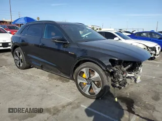 2022 Audi e-tron Premium Plus with VIN WA1LAAGE3NB007578, listed as a Copart auction lot 47896415 with 35,685 mi miles and Salvage Title. Bid and sale history available at DreamBid. Image 4.