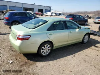 2007 Toyota Camry Hybrid with VIN JTNBB46K073005142, listed as a Copart auction lot 48031175 with 187,841 mi miles and Salvage Title. Bid and sale history available at carsss.com. Image 3.