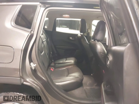 2018 Jeep Compass Trailhawk with VIN 3C4NJDDB4JT210451, listed as a IAAI auction lot 41239258 with 90,552 mi miles and . Bid and sale history available at carsss.com. Image 8.
