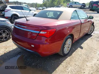 2011 Chrysler 200 Limited with VIN 1C3BC7EG7BN535691, listed as a IAAI auction lot 41986148 with 97,156 mi miles and . Bid and sale history available at DreamBid. Image 4.