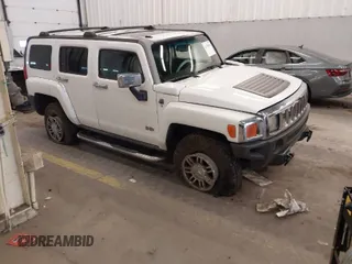 2007 Hummer H3 SUV with VIN 5GTDN13EX78154347, listed as a IAAI auction lot 41785600 with 169,455 mi miles. Bid and sale history available at carsss.com. Image 1.