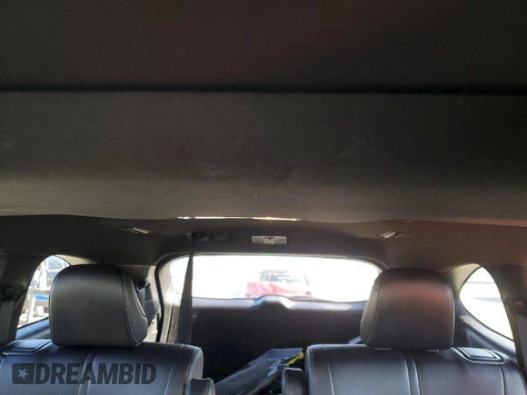 2022 Toyota Highlander XSE z VIN 5TDLZRBH7NS195870, wystawiony jako Copart lot #82544134 z przebiegiem 33 590 mil mil oraz Nie do naprawy • Non repairable. Historia ofert i sprzedaży dostępna na DreamBid. Obrazek 10.
