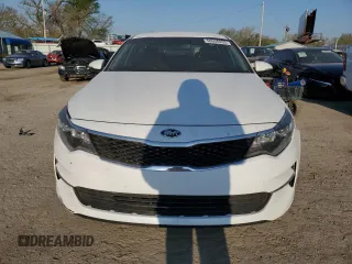 2016 Kia Optima LX z VIN 5XXGT4L3XGG031946, wystawiony jako Copart lot #50658835 z przebiegiem 125 449 mil mil oraz Szkoda całkowita • Salvage title. Historia ofert i sprzedaży dostępna na DreamBid. Obrazek 5.