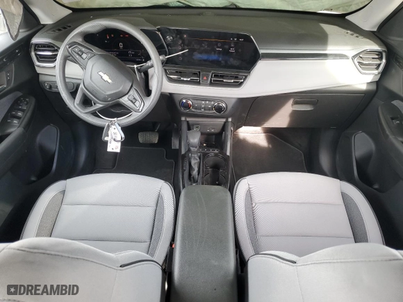 2024 Chevrolet TrailBlazer LS with VIN KL79MMSL0RB060403, listed as a Copart auction lot 86147944 with 11,619 mi miles and Salvage Title. Bid and sale history available at carsss.com. Image 8.