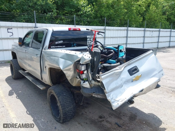 2014 Chevrolet Silverado 1500 LT with VIN 3GCUKREH1EG393931, listed as a IAAI auction lot 39801258 with 181,321 mi miles. Bid and sale history available at carsss.com. Image 6.