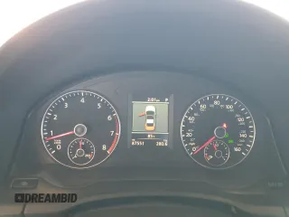 2012 Volkswagen Eos Executive с VIN WVWFW7AH0CV015837, выставлен на аукционе Copart как лот 58351175 с пробегом 87 551 миль миль и Списание • Salvage title. История ставок и продаж доступна на DreamBid. Изображение 9.