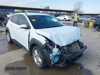 2018 Hyundai Kona SE with VIN KM8K1CAA0JU097513, listed as a IAAI auction lot 41579821 with 95,014 mi miles. Bid and sale history available at carsss.com. Image 1.