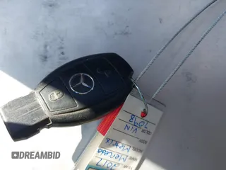 2017 Mercedes-Benz Metris Cargo z VIN WD3PG2EA3H3217098, wystawiony jako IAAI lot #41000078 z przebiegiem 114 579 mil mil oraz . Historia ofert i sprzedaży dostępna na DreamBid. Obrazek 11.