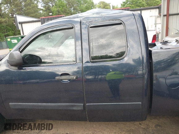 2008 Chevrolet Silverado 1500 1LT with VIN 1GCEC19J98Z303137, listed as a IAAI auction lot 42127354 with 286,047 mi miles and . Bid and sale history available at DreamBid. Image 15.