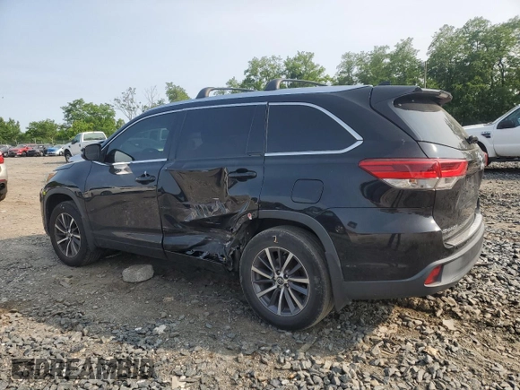 2018 Toyota Highlander SE with VIN 5TDJZRFH4JS547038, listed as a Copart auction lot 59465975 with 93,456 mi miles and Salvage title. Bid and sale history available at DreamBid. Image 2.