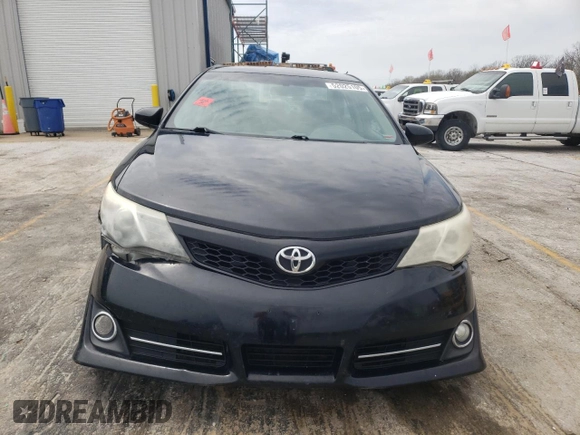 2014 Toyota Camry L with VIN 4T1BF1FK9EU747890, listed as a Copart auction lot 52025105 with 220,206 mi miles and Salvage Title. Bid and sale history available at carsss.com. Image 5.
