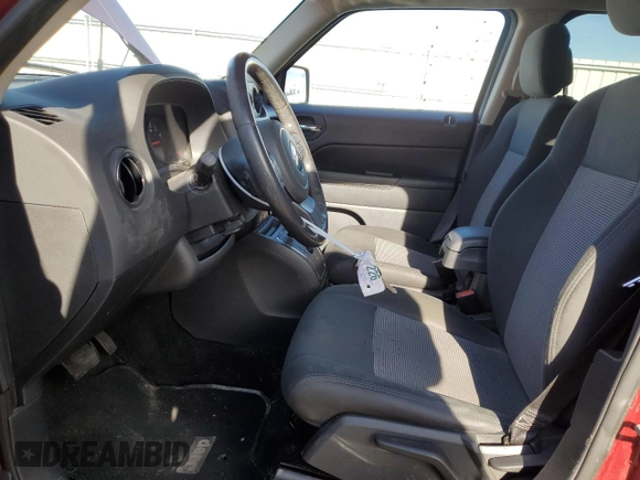 2012 Jeep Patriot Latitude with VIN 1C4NJRFB1CD689804, listed as a Copart auction lot 47253525 with 82,750 mi miles and Salvage Title. Bid and sale history available at carsss.com. Image 7.