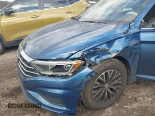 2019 Volkswagen Jetta SEL with VIN 3VWE57BU6KM069319, listed as a IAAI auction lot 41401740 with 133,371 mi miles and . Bid and sale history available at DreamBid. Image 6.