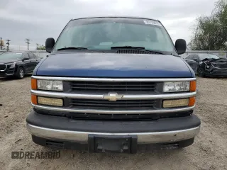 2000 Chevrolet Express Cargo Van w/YF7 with VIN 1GBFG15R0Y1102380, listed as a Copart auction lot 85756674 with 0 mi miles and Clean Title. Bid and sale history available at carsss.com. Image 5.