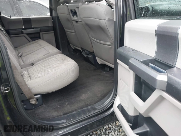 2015 Ford F-150 XL with VIN 1FTEW1CG6FFA58977, listed as a IAAI auction lot 41986637 with 137,823 mi miles. Bid and sale history available at carsss.com. Image 8.