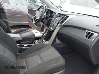 2014 Hyundai Elantra с VIN KMHD35LH7EU205429, выставлен на аукционе IAAI как лот 42372170 с пробегом 125 696 миль миль и . История ставок и продаж доступна на DreamBid. Изображение 5.