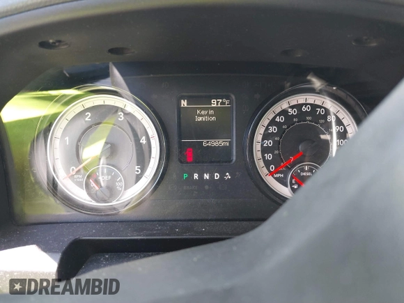 2018 Ram 2500 Big Horn with VIN 3C6UR5DL3JG275665, listed as a IAAI auction lot 40649632 with 64,985 mi miles. Bid and sale history available at carsss.com. Image 7.