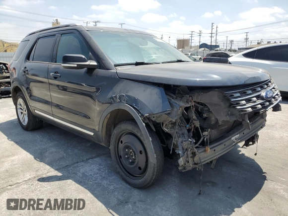 2017 Ford Explorer XLT с VIN 1FM5K7DH4HGA16208, выставлен на аукционе Copart как лот 65461235 с пробегом 125 922 миль миль и Чистый • Clean title. История ставок и продаж доступна на DreamBid. Изображение 4.