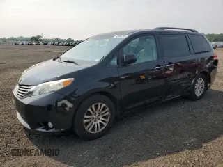 2013 Toyota Sienna XLE AAS with VIN 5TDYK3DCXDS333750, listed as a Copart auction lot 60894295 with 154,400 mi miles and Salvage title. Bid and sale history available at DreamBid. Image 1.