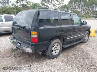 2004 Chevrolet Tahoe LT with VIN 1GNEC13Z04J262265, listed as a IAAI auction lot 42049698 with 376,367 mi miles. Bid and sale history available at carsss.com. Image 4.