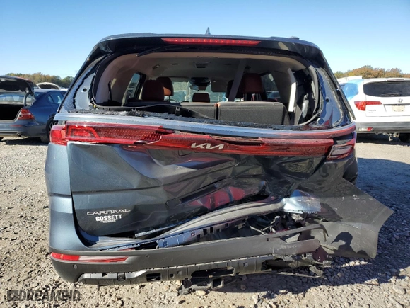 2024 Kia Carnival SX with VIN KNDNE5H38R6419968, listed as a Copart auction lot 81262224 with 13,127 mi miles and Salvage Title. Bid and sale history available at carsss.com. Image 6.