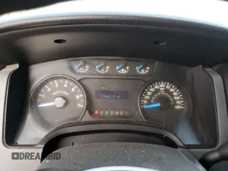 2014 Ford F-150 XL с VIN 1FTVX1EF6EKG10596, выставлен на аукционе Copart как лот 72131554 с пробегом 216 483 миль миль и Списание • Salvage title. История ставок и продаж доступна на DreamBid. Изображение 9.