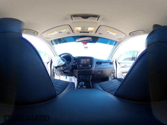 2020 Mitsubishi Outlander SE z VIN JA4AD3A33LZ025410, wystawiony jako IAAI lot #41805342 z przebiegiem 41 154 mil mil oraz . Historia ofert i sprzedaży dostępna na DreamBid. Obrazek 19.