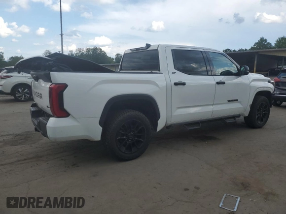 2022 Toyota Tundra SR5 with VIN 5TFLA5DB0NX041505, listed as a Copart auction lot 62826275 with 6,864 mi miles and Salvage title. Bid and sale history available at DreamBid. Image 3.